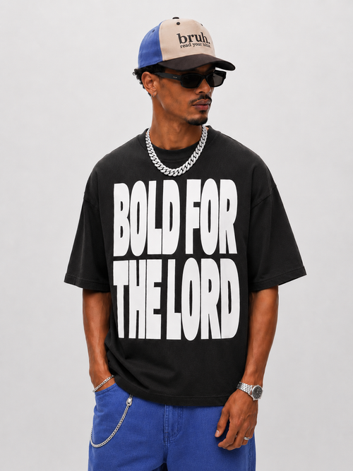 model wearing size 'm'   size down 1  size for standard over size fit 